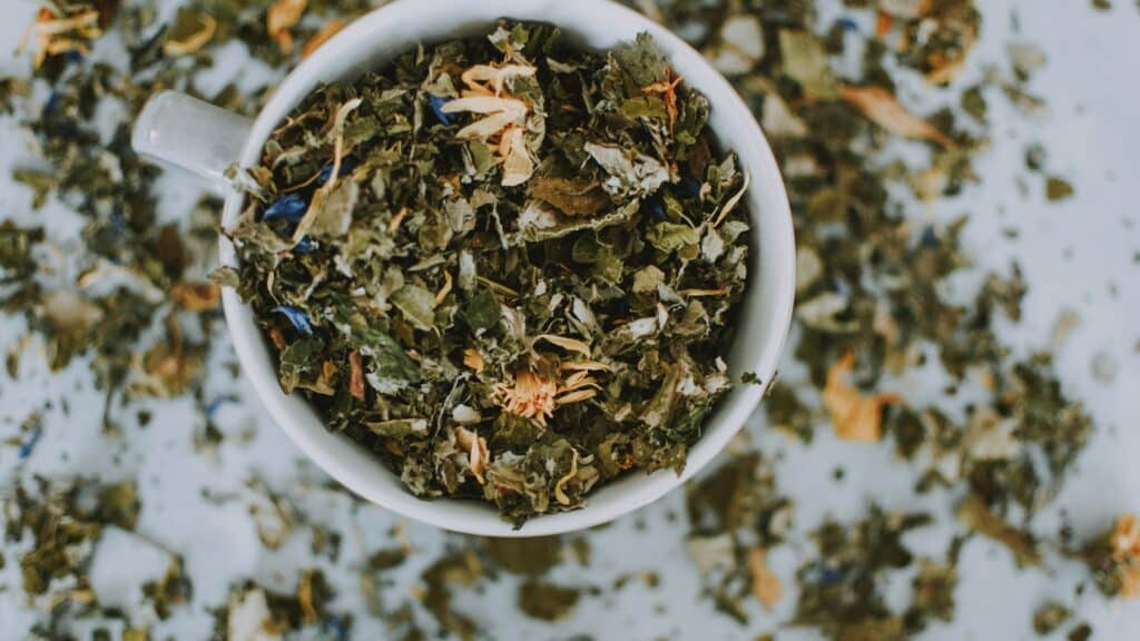 Detox Herbal Tea Blend : 10+ Health Benefits According to Scientific Studies!